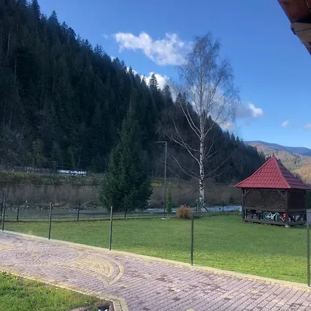 River House * Yaremche