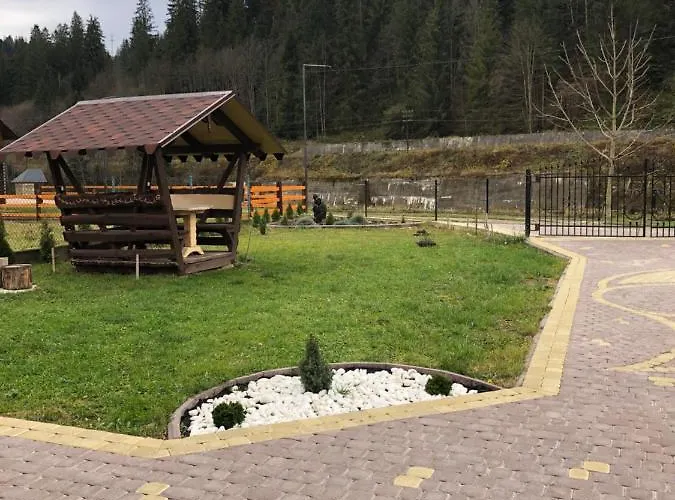 River House Апартаменты *